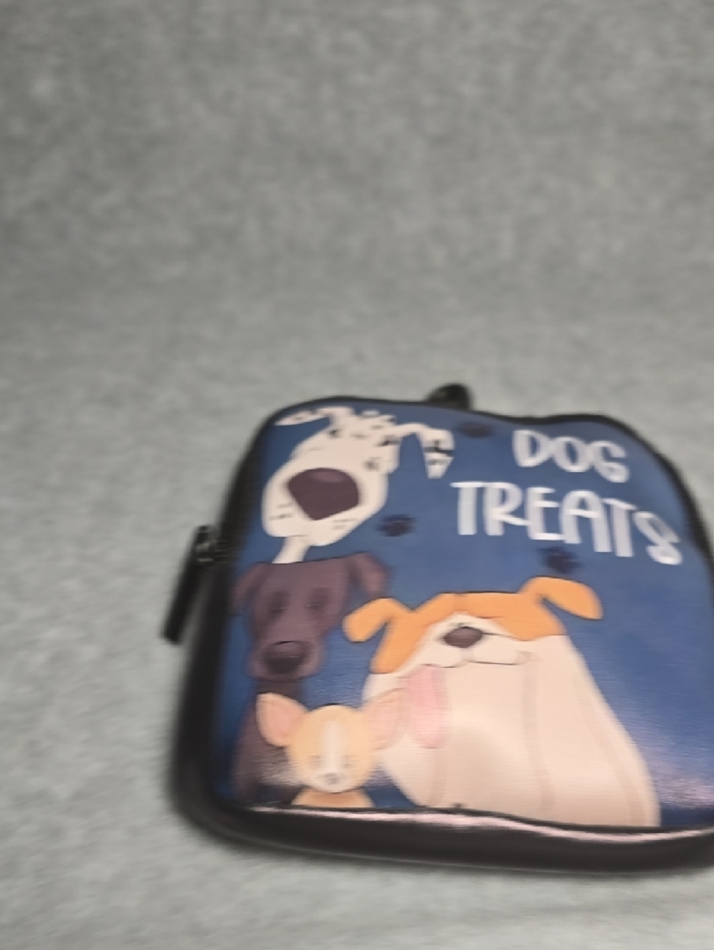 Dog Treats Pouch - Blue Snack Carrier for Dogs - Picture 3 of 8